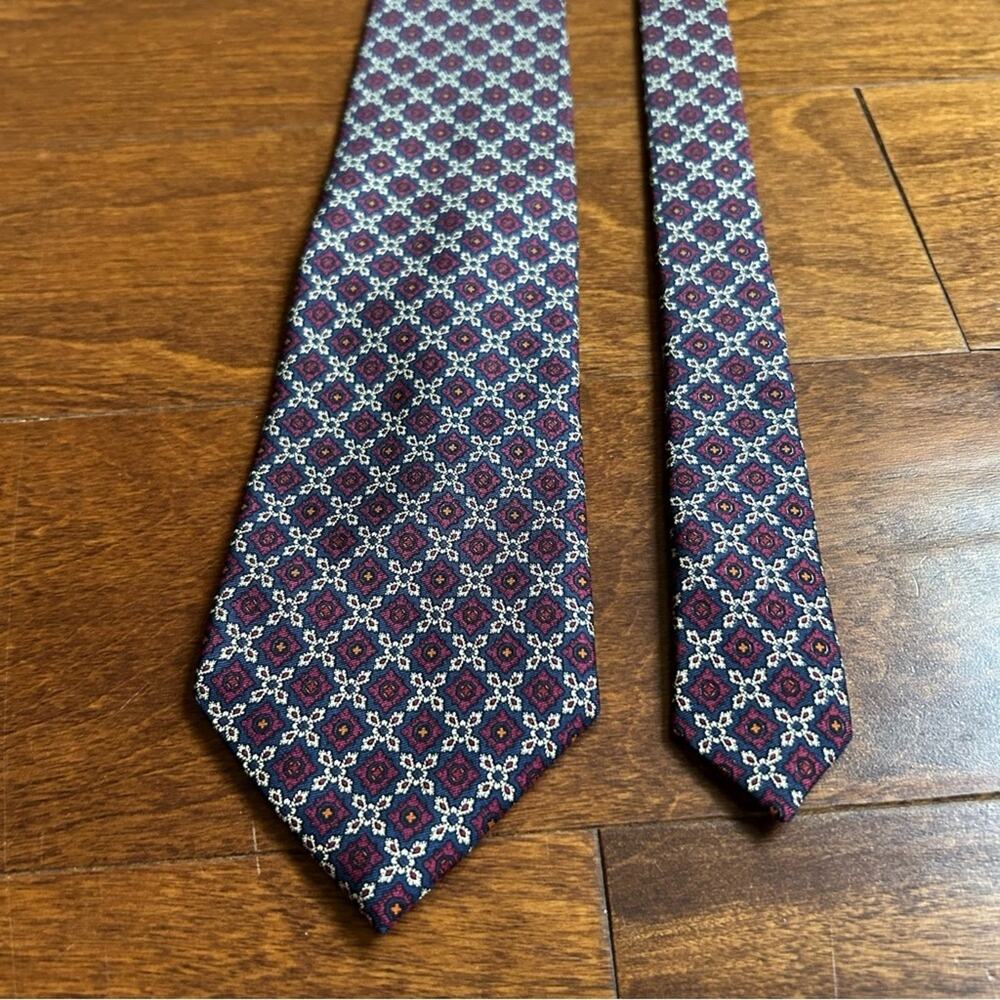 Posh Newport Beach Vintage Red & Blue Geometric Silk Tie, Hand Printed in Italy - Picture 5 of 12
